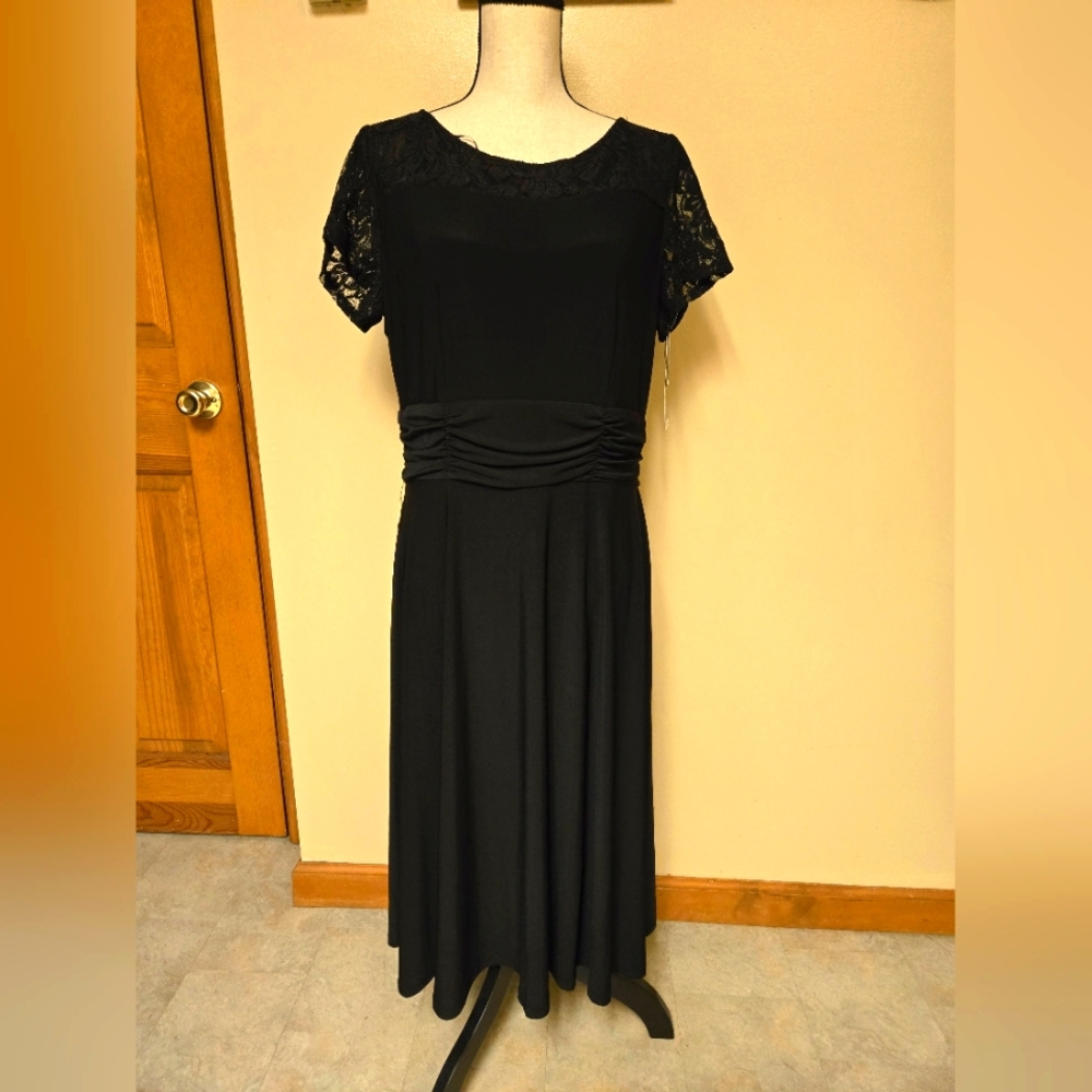 Elegant Black Dress Perception New York Size L